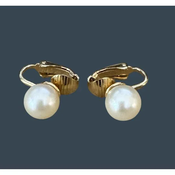 Crown Trifari Clip-On Earrings Faux Pearl Gold Tone Vintage Style - Picture 3 of 6